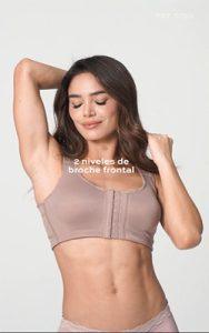 Áo định hình ngực Ann Chery 5150 15 Người mẫu mặc áo định hình ngực sau nâng ngực Latex Ann Chery 5150 màu cà cao – kiểu dáng thể thao, thoải mái, hỗ trợ phục hồi sau phẫu thuật