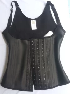 ann chery 2028 chính hãng màu đen Cách Giấu Mỡ Lưng và Nách Triệt Để