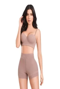 Tư Vấn Đồ Định Hình Ann Chery Sau Phẫu Thuật: 5 Sai Lầm Cần Tránh 129 Tư Vấn Đồ Định Hình Ann Chery Sau Phẫu Thuật