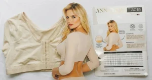 Gen bắp tay Ann Chery 3015 chính hãng màu da, thiết kế tay lửng ôm sát giúp thon gọn cánh tay, hỗ trợ phục hồi sau phẫu thuật, kèm bao bì và bảng size chuẩn.